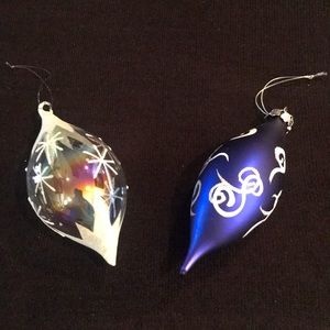 Set of 2 Christmas Ornaments